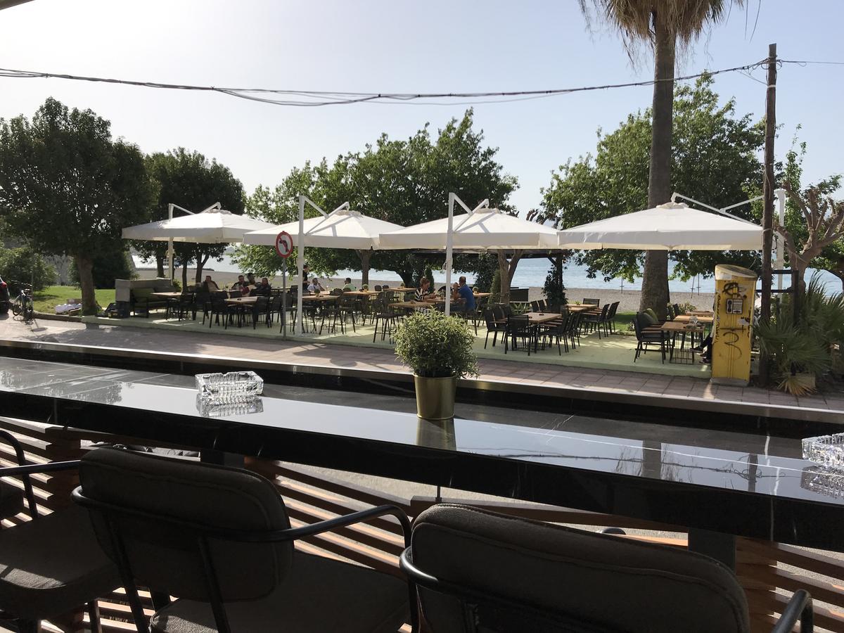 نافبكْتوس Regina Hotel المظهر الخارجي الصورة
